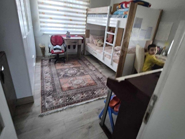 ÖZLÜCEDE SATILIK 290 m2 MÜSTAKİL EV - Görsel 8