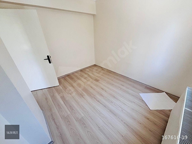 AKBULUT`DAN AYVALI / FARABİ LİSESİ KARŞISI 1.KAT  GENİŞ BOYALI 3 + 1 MASRAFSIZ DAİRE. - Görsel 8