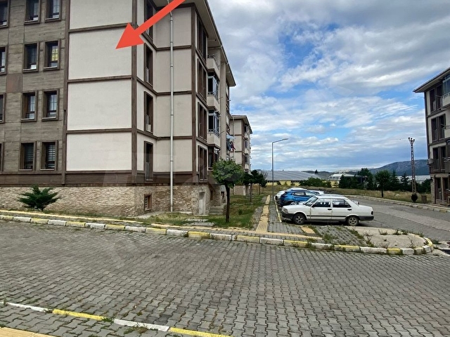 KARGI 2. ETAP TOKİDE EŞYALI SATILIK 2+1 DAİRE - Görsel 9