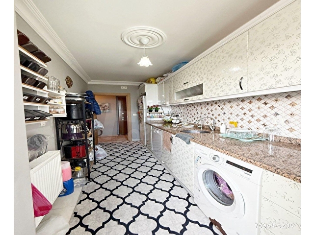 MERKEZİ KONUMUNDA SATILIK İSKANLI ASANSÖRLÜ YATIRIMLIK 2+1 DAİRE - Görsel 3
