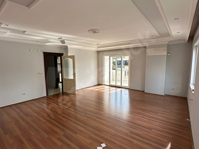Kadıpaşa’da Geniş 3+1 Ayrı Mutfak 150m2 Daire - Görsel 9