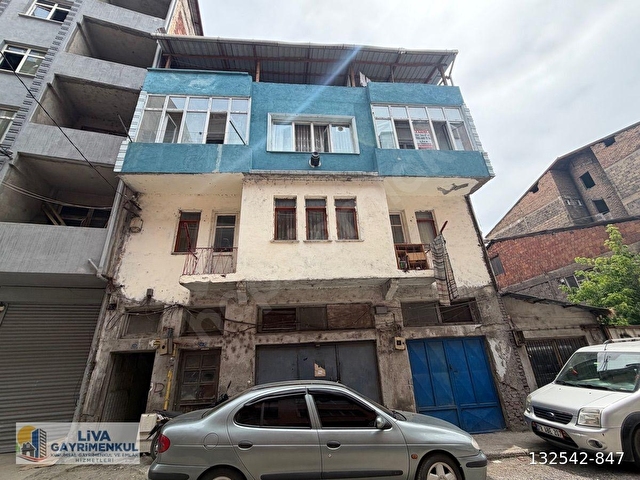 KARABÜK MERKEZ HÜRRÜYET MAHALLESİNDE 2+1 DAİRE SATILIKTIR