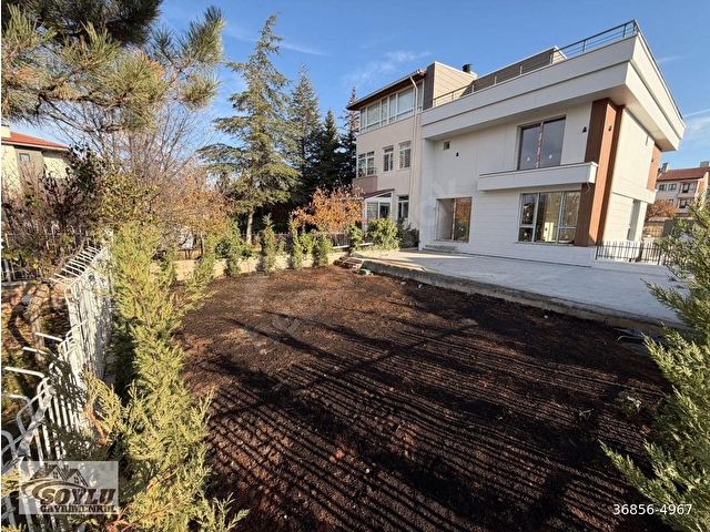 SOYLUDAN İNCEK BULVARI YAKINI 8+2+5 BANYOLU KAPALI OTOPARKLI YERDEN ISITMALI ASANSÖRLÜ SIFIR VİLLA - Görsel 24