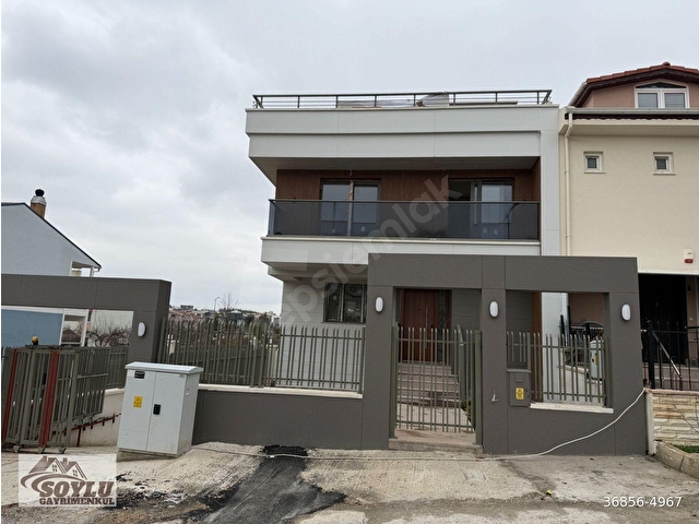 SOYLUDAN İNCEK BULVARI YAKINI 8+2+5 BANYOLU KAPALI OTOPARKLI YERDEN ISITMALI ASANSÖRLÜ SIFIR VİLLA