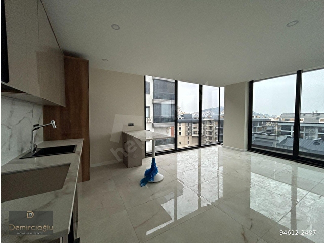 ALANYA KLEOPATRADA SATILIK DENİZ MANZARALI 2+1 LÜKS DAİRE - Görsel 2