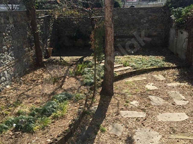 Beykoz Paşabahçede Kiralık Bahçeli Rıhtımlı Tarihi Yalı - Görsel 26