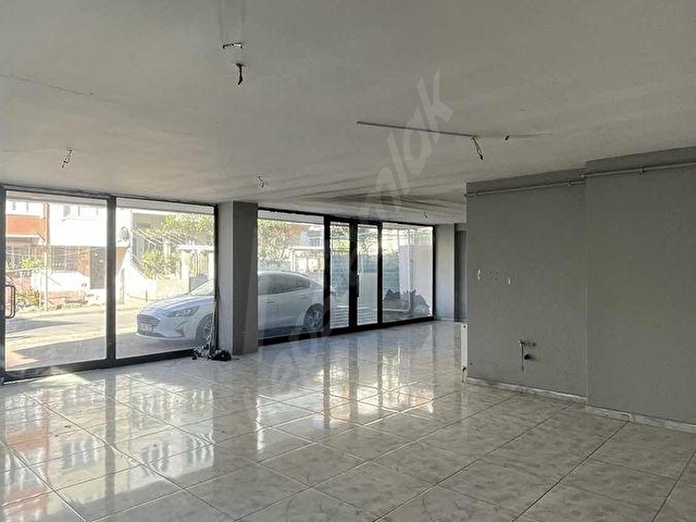 Arapçeşmede - 279m² DEPOLU, OTOPARKLI, ARAÇ GİRİŞLİ DÜKKAN - Görsel 6