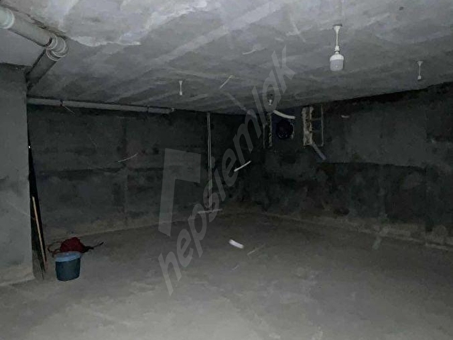 Arapçeşmede - 279m² DEPOLU, OTOPARKLI, ARAÇ GİRİŞLİ DÜKKAN - Görsel 15