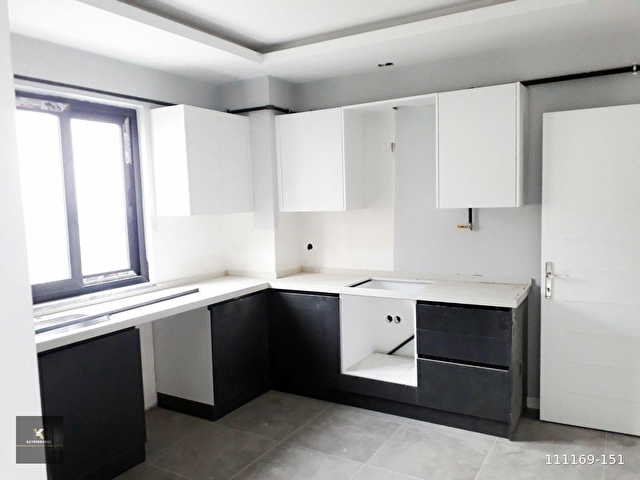 Kz Gayrimenkulden Bagbasinda 3 1 151 M2 Sifir Daire 111169 151 Hurriyet Emlak