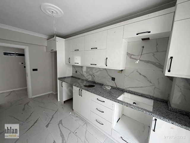 ŞAHLAN EMLAKTAN KİRALIK SIFIR DAİRE