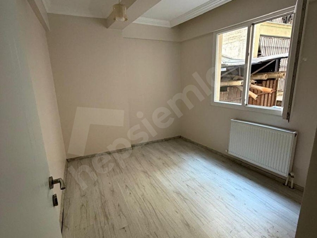 TURGUTLU/NURCAN EMLAK/ŞEHİTLER MH./KİRALIK TEMİZ DAİRE - Görsel 6