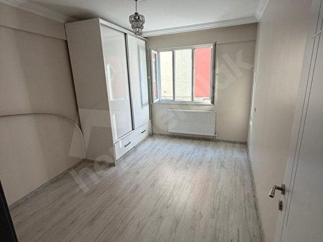 TURGUTLU/NURCAN EMLAK/ŞEHİTLER MH./KİRALIK TEMİZ DAİRE - Görsel 2