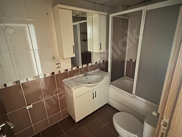 Çorlu Muhittin Mh. Site İçi Ara Kat 3+1 Satılık Daire - Görsel 22