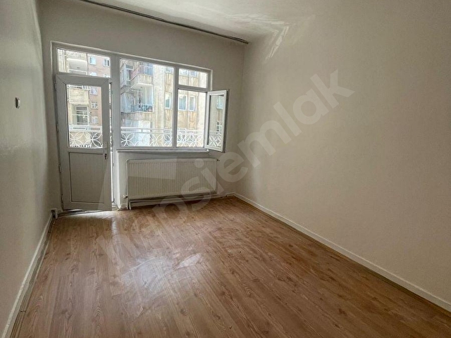 Yenişehirde 2+1 Kiralık Daire - Görsel 2