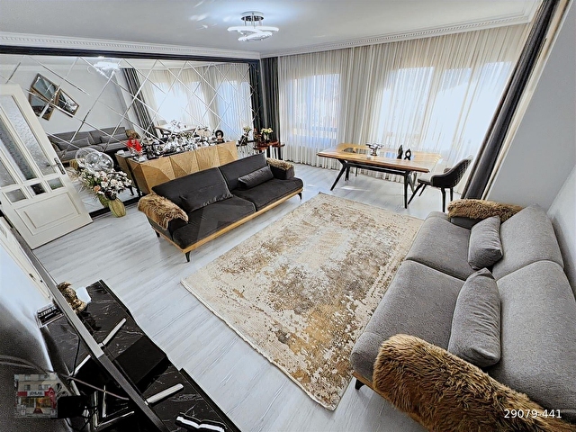 ETLİK BAĞCI CADDESİ ÜZERİNDE ŞEHİR MANZARALI LÜKS 6+2 ASANSÖRLÜ - Görsel 3