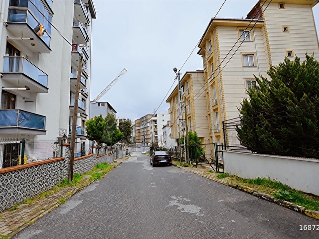 Kurtköy Merkezde Az Katlı İçi Yapılı 2+1 Satılık Daire - Görsel 27