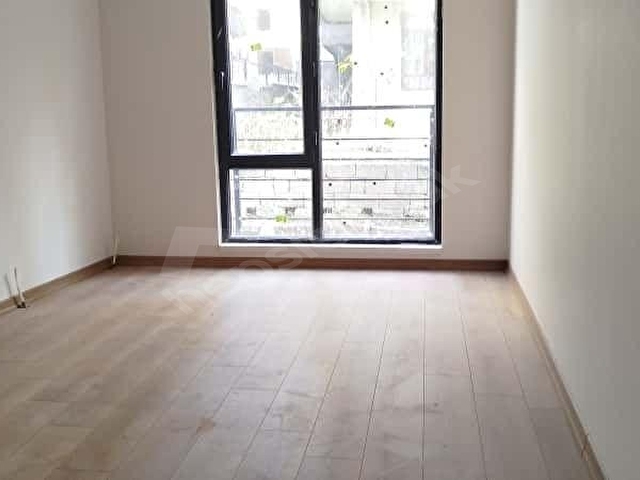 NADİR BULUNUR SIFIR 3+1 ( NET 120m2) 1.KAT ÖN 3 CEPHELİ - Görsel 11