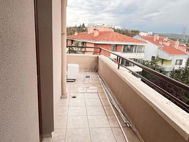 ÇİĞDEMDE KATTA BAKIMLI KOMBİLİ KAPALI GARAJLI GÜNEY BATI CEPHELİ OTURMAYA HAZIR BOŞ DAİRE - Görsel 15