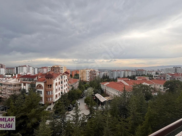 ÇİĞDEMDE KATTA BAKIMLI KOMBİLİ KAPALI GARAJLI GÜNEY BATI CEPHELİ OTURMAYA HAZIR BOŞ DAİRE - Görsel 12
