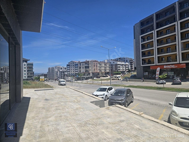 GÖRÜKLE ANAFARTALAR BULVARINDA 709 METREKARE NET KİRALIK DÜKKAN - Görsel 3