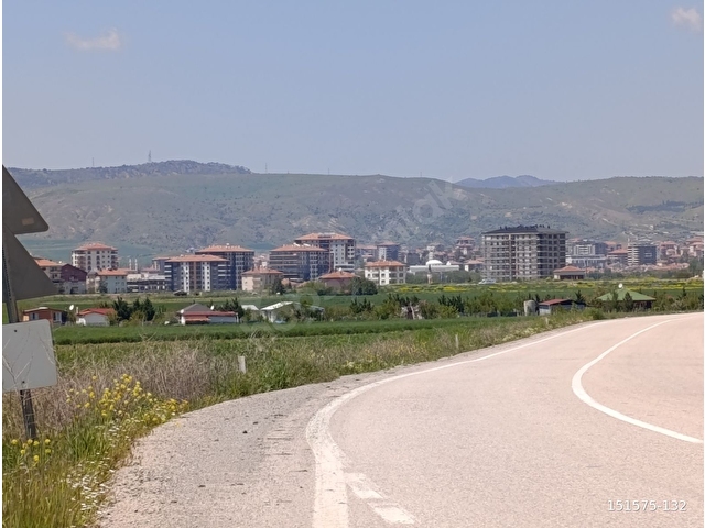 MERKEZİ KONUMDA YATIRIMLIK ARAZİ - Görsel 5