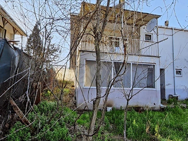 BAŞİSKELE MERKEZİ KONUMDA MÜSTAKİL EV - Görsel 4