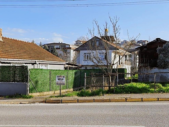 BAŞİSKELE MERKEZİ KONUMDA MÜSTAKİL EV - Görsel 9