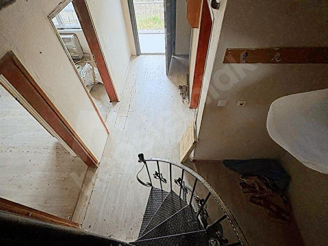 BAŞİSKELE MERKEZİ KONUMDA MÜSTAKİL EV - Görsel 28
