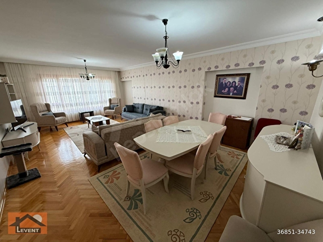 LEVENTTEN NACİ ÇAKIR MAHALLESİNDE İLKER - SİNAN CADDESİ KESİŞİMİ 4+1+2 BANYOLU, 175 M2 ÜÇ BALKONLU - Görsel 11