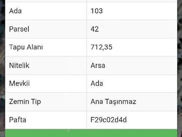 SAFRANBOLU ÇERÇEN KÖYÜNDE 712M2 İÇİNDE YENİ YAPILMIŞ AHŞAP EVİ OLAN SATILIK ARSA