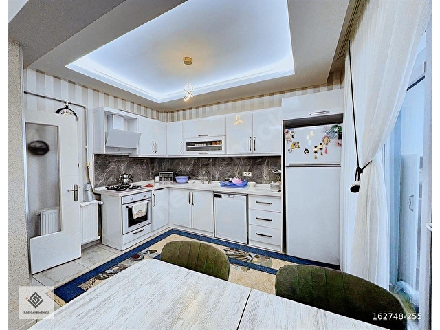 YÜKSEK KREDİYE UYGUN 3+1 PIRIL PIRIL MESKENLİ DAİRE