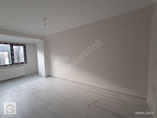 Bahçelievler Yaylada Sıfır 3+1 Ebeveyn Banyolu Ferah Konum - Görsel 11