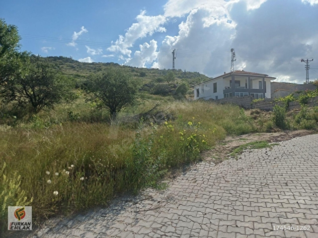 SÜKSÜNDE YERLEŞİMİN İÇİNDE YOLA SIFIR SATILIK 1021 m2 BAĞ - Görsel 11