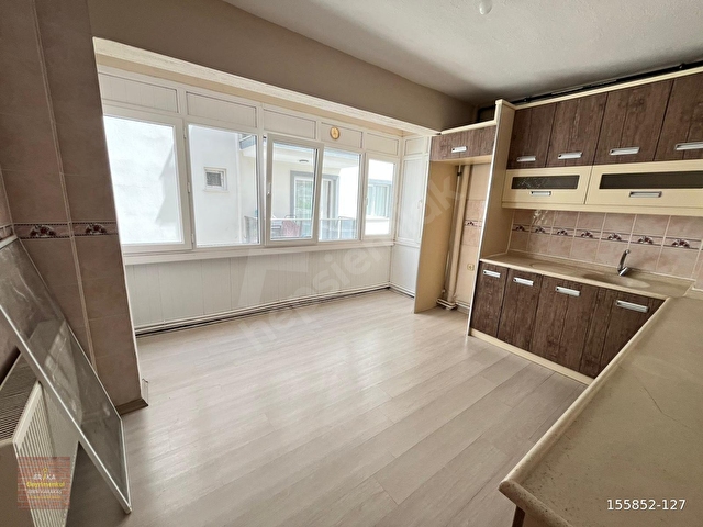 MENEMEN UĞUR MUMCU MH. 3+1 KİRALIK ARAKAT ÖN CEPHE DAİRE - Görsel 2