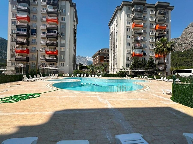 SARISU TENİS RESORTTE SATILIK ARA KAT 3+1 DAİRE