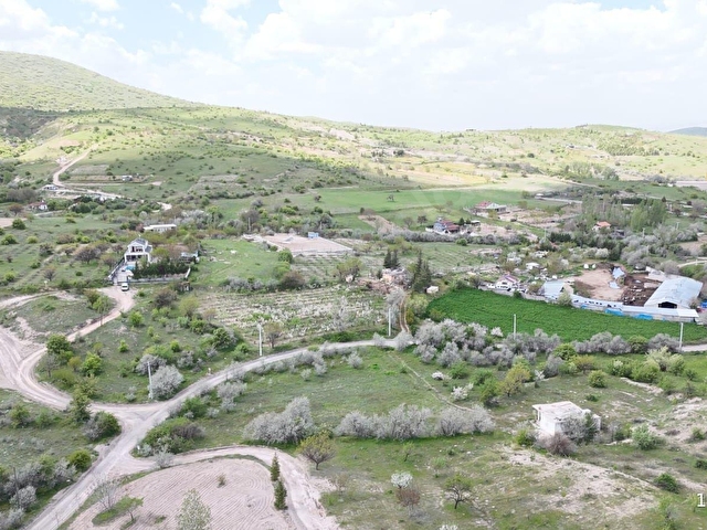 SERTOĞLU EMLAKTAN UÇHİSARDA SATILIK 2.600 m2 HOBİ BAHÇESİ - Görsel 25