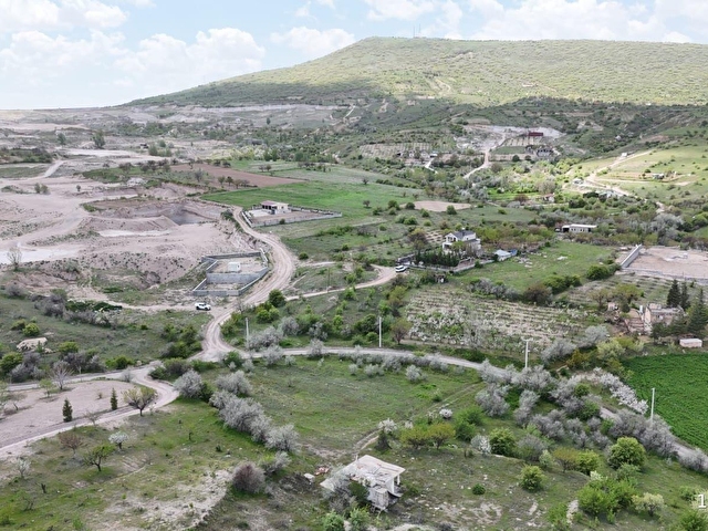SERTOĞLU EMLAKTAN UÇHİSARDA SATILIK 2.600 m2 HOBİ BAHÇESİ - Görsel 24