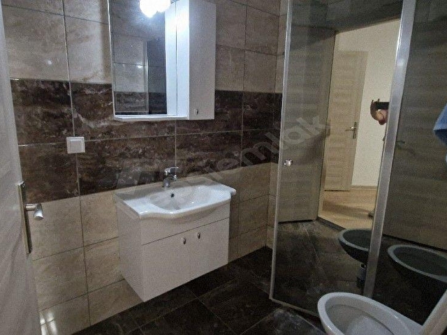 Alaçatı  Köyiçine 5dk Yürüme Nezih Konumda Bahçeli 4+1 Kiralık Villa - Görsel 14