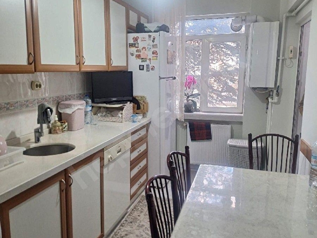 BASARAN EMLAKTAN YAPILI ÇOKKATLILARDA 3.KAT DAİRE