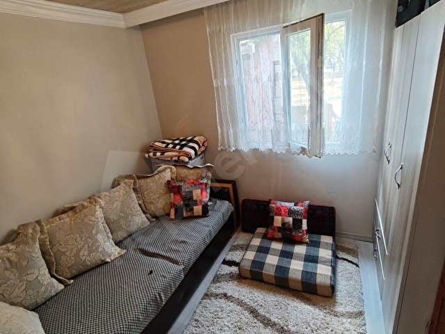 GÖLBAŞI ÇINAR SİTESİNDE 700 M² BAHÇE KULLANIMLI EŞYALI 2+1 - Görsel 23