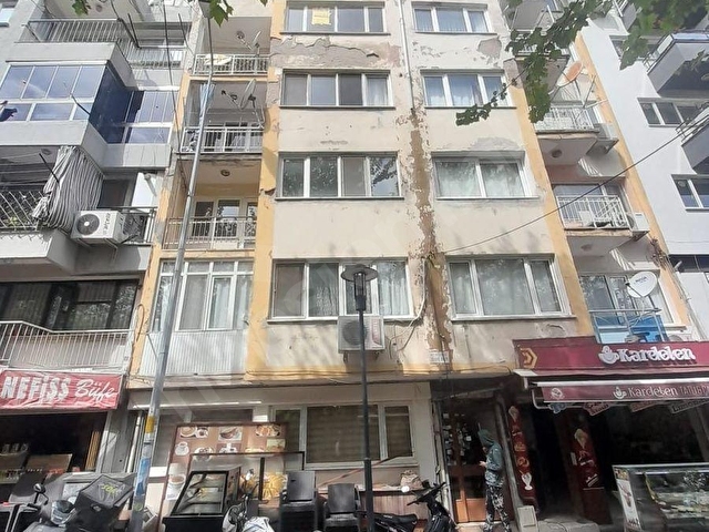 UZUN EMLAKTAN ULUPARK KARŞISI SEVGİ YOLUNDA BEKARA KİRALIK DAİRE