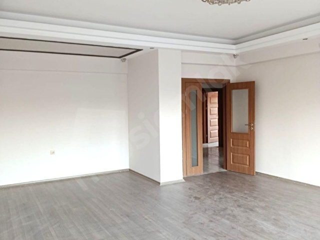 Sümer Mahallesinde 4+1 Kiralık Daire