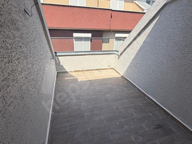 TEK YETKİLİ BAĞDATTAN KÜÇÜKYALIDA METROYA YAKIN TERASLI DAİRE - Görsel 29
