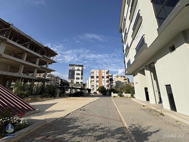 FİNİKE ADLİYE ARKASINDA DENİZE YAKIN (150mt) EŞYALI SATILIK1+1 - Görsel 28
