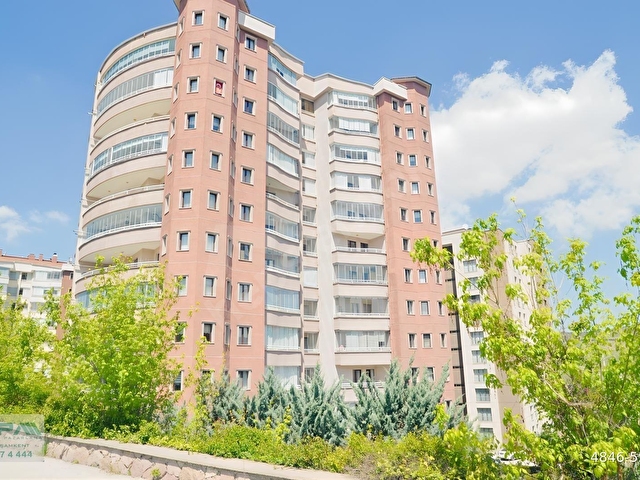 SATILIK DAİRE YAŞAMKENT MERKEZDE YAĞMUR SİT. ÖZEL YAPILI