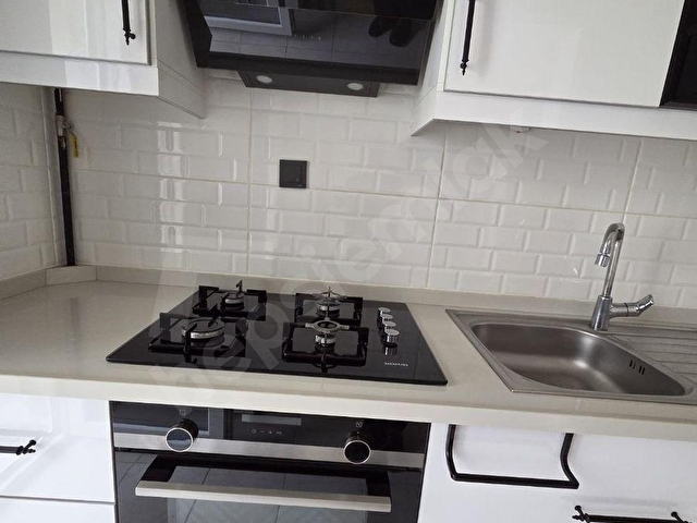 Yapracık TOKİ konutlarında, FULL YAPILI, ilk defa kiracı oturacak, ara kat kiralık daire... - Görsel 8