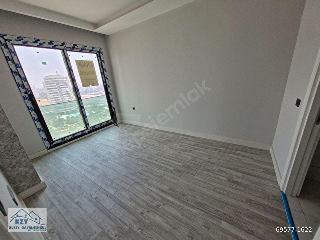 50. Yıl Sitesinde Havuzlu, Doğalgazlı, 5+1 Kiralık Lüks Daire - Görsel 14