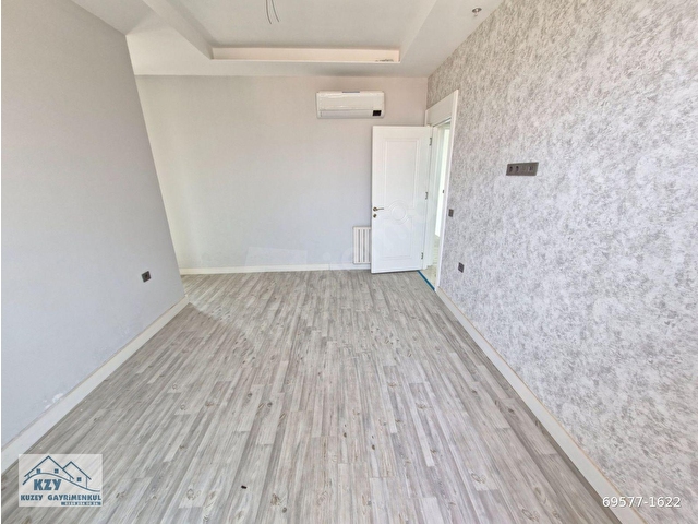 50. Yıl Sitesinde Havuzlu, Doğalgazlı, 5+1 Kiralık Lüks Daire - Görsel 18