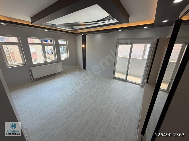 SİNCAN  DA MERKEZİ KONUMDA 3+1 ULTRA LÜKS YAPILI DAİRE... - Görsel 2