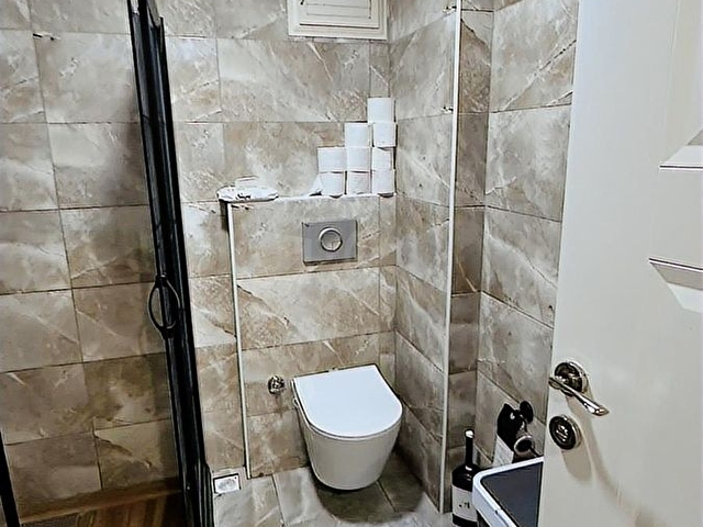 YENİ MAH.TRANWAYIN ALTINDA SAHİLE YAKIN 60 M2 GENİŞ EŞYALI 1+1 - Görsel 17